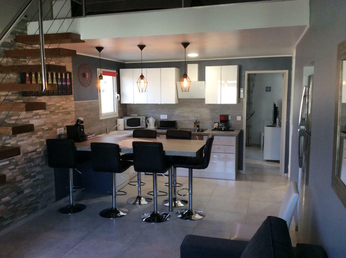 Appartement De Vacances Au 1Er Etage 45M2 อองทีบส์ ภายนอก รูปภาพ