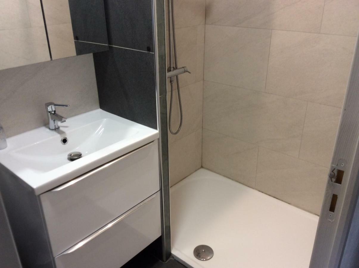 Appartement De Vacances Au 1Er Etage 45M2 อองทีบส์ ภายนอก รูปภาพ