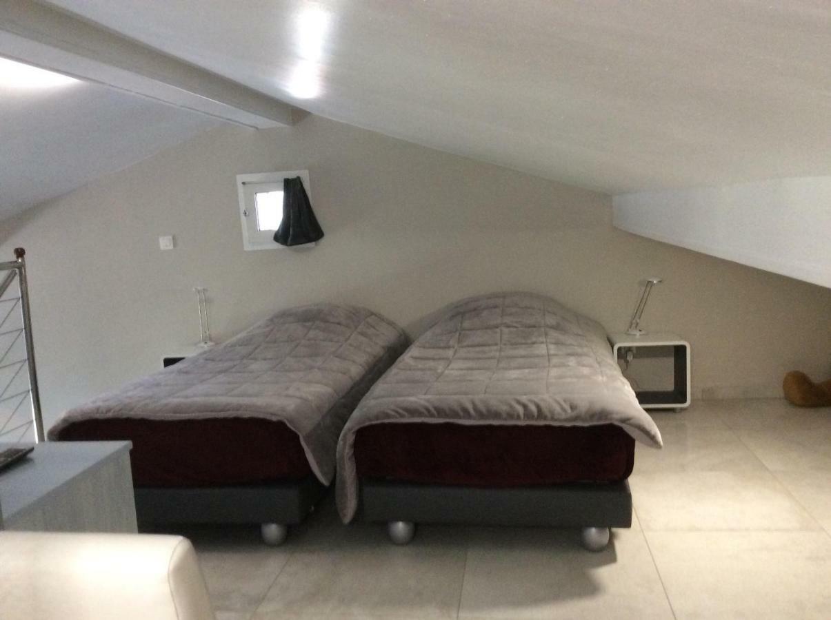 Appartement De Vacances Au 1Er Etage 45M2 อองทีบส์ ภายนอก รูปภาพ